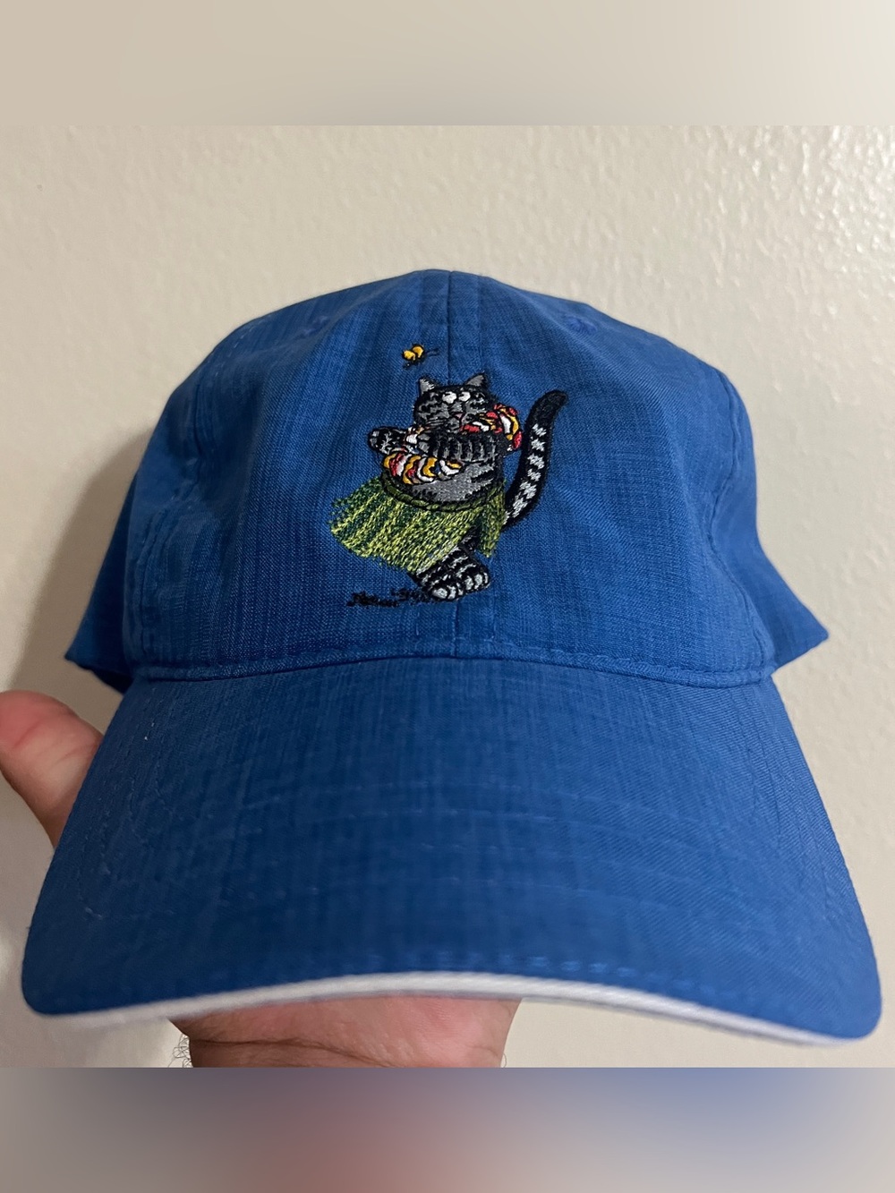 Vintage Crazy Shirts Hat Embroidered B. Kliban Cat Maui Hula Attire Hawaii Cap